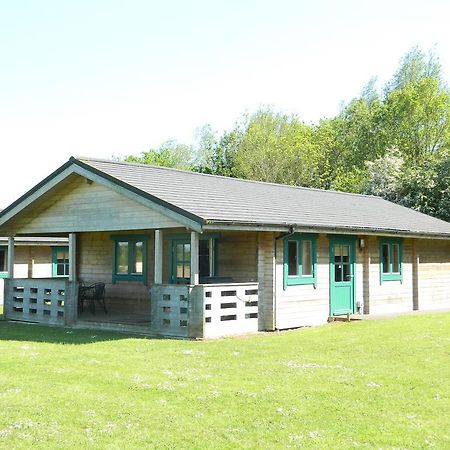 Lake Pochard Holiday Lodges South Cerney Zimmer foto
